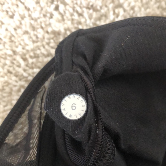 Lululemon Fully Flexed 2 in 1 Sports Bra - Black - Picture 8 of 8